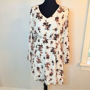 Collective Concepts White Floral Textured Long Sleeve Dress XXL